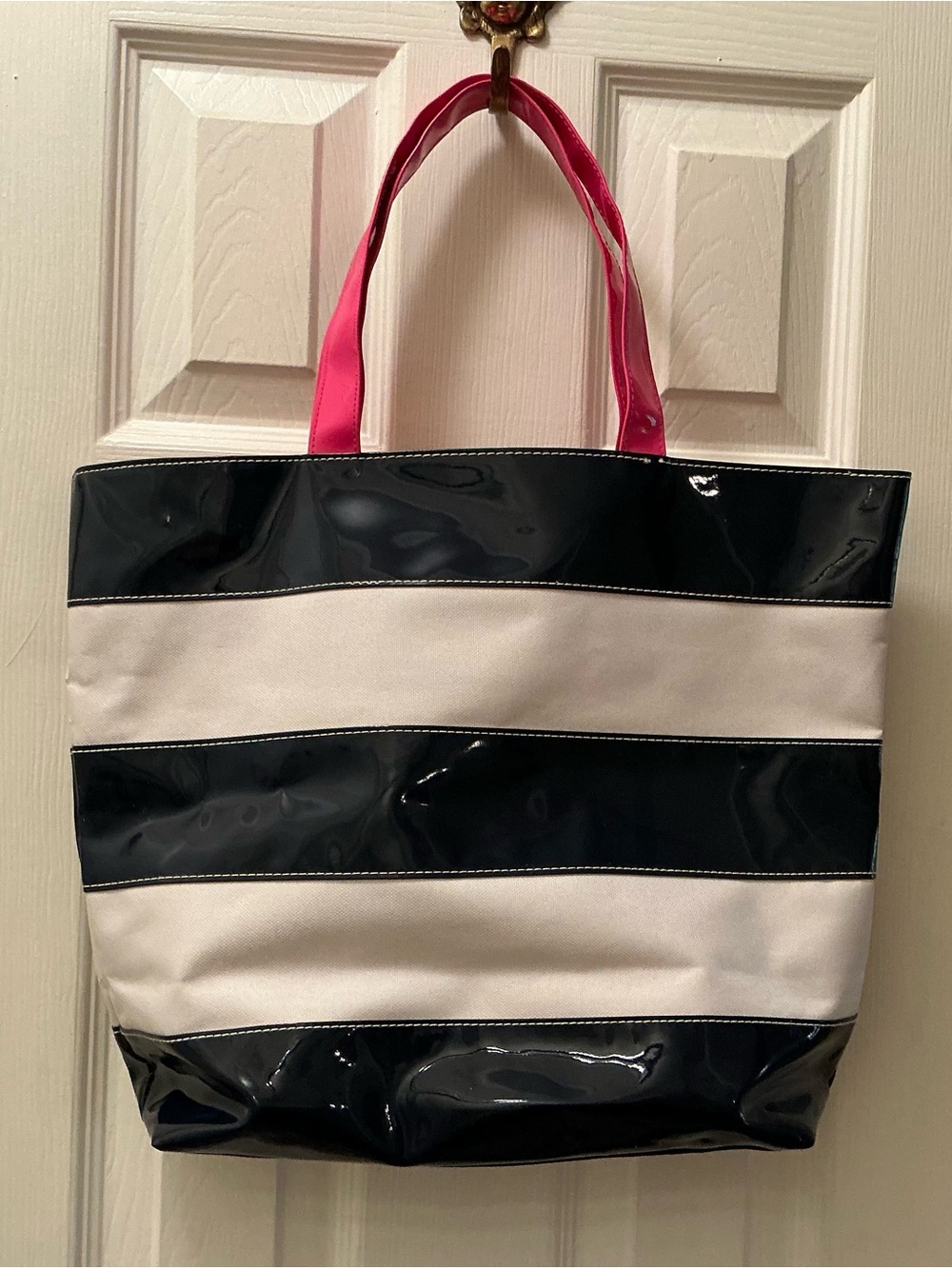 Striped Estée Lauder Tote Navy Blue & White Stripes Pink Handle